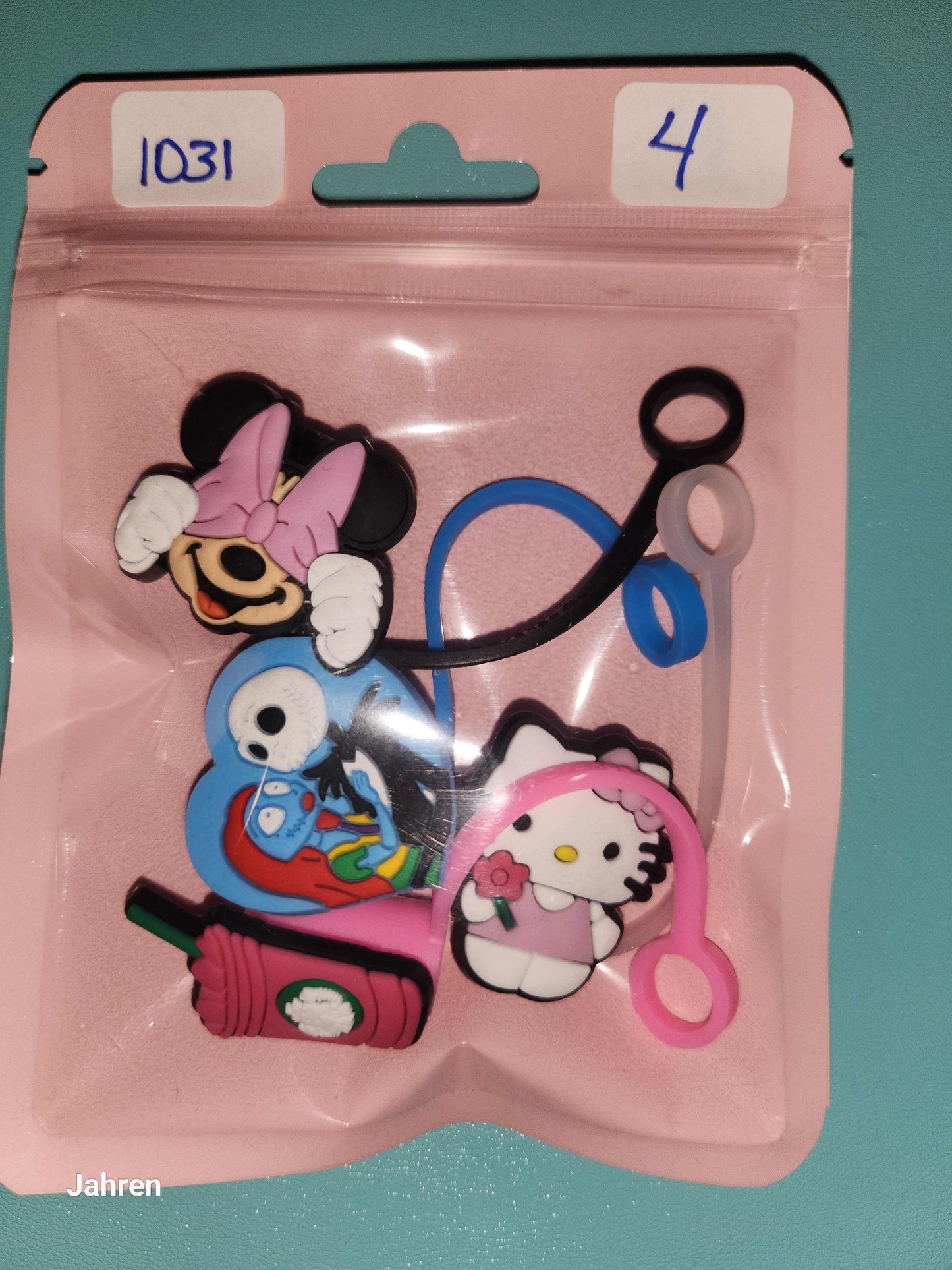 Characters Straw Toppers